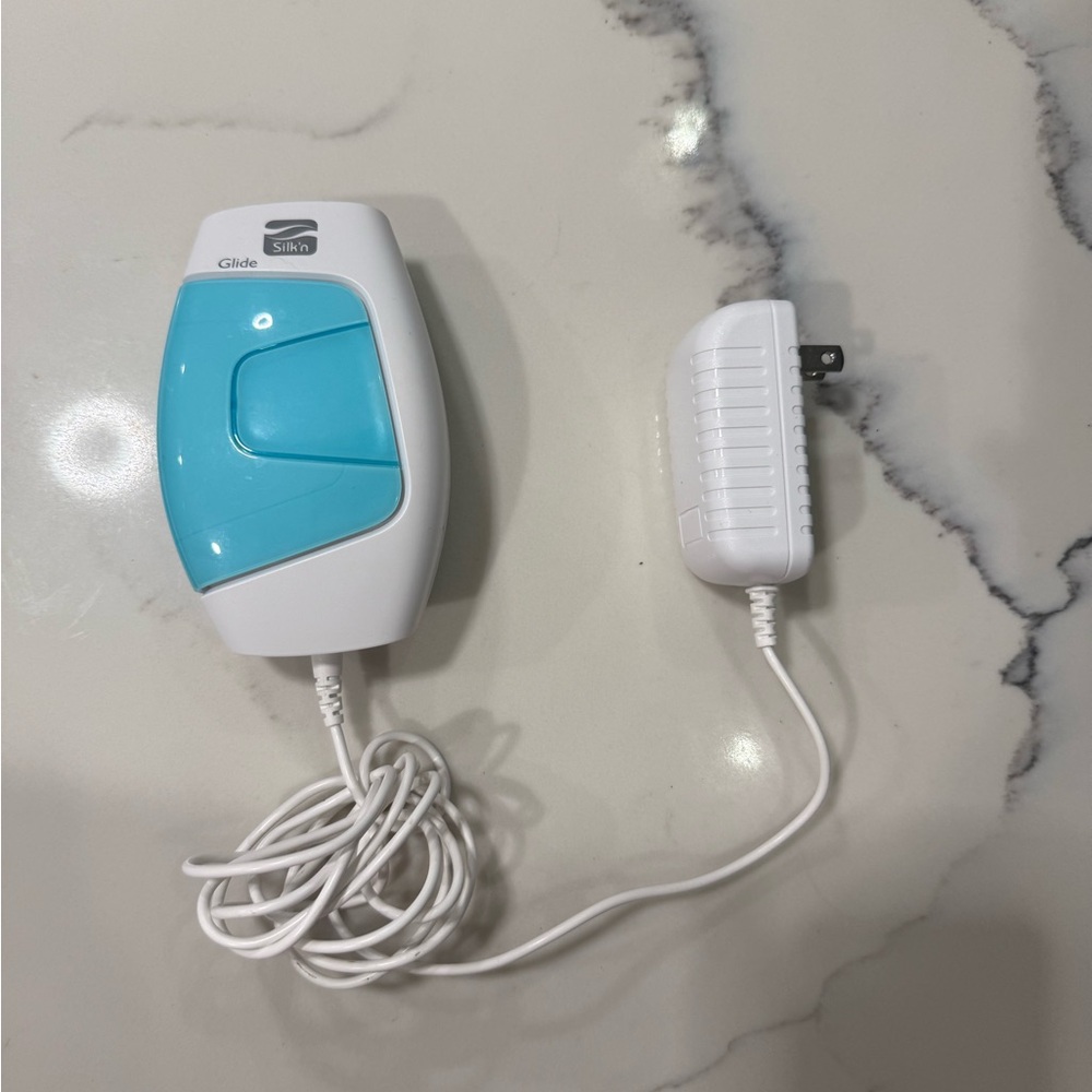 SILK'N Women's Glide 30,000 Flash Permanent Hair Removal